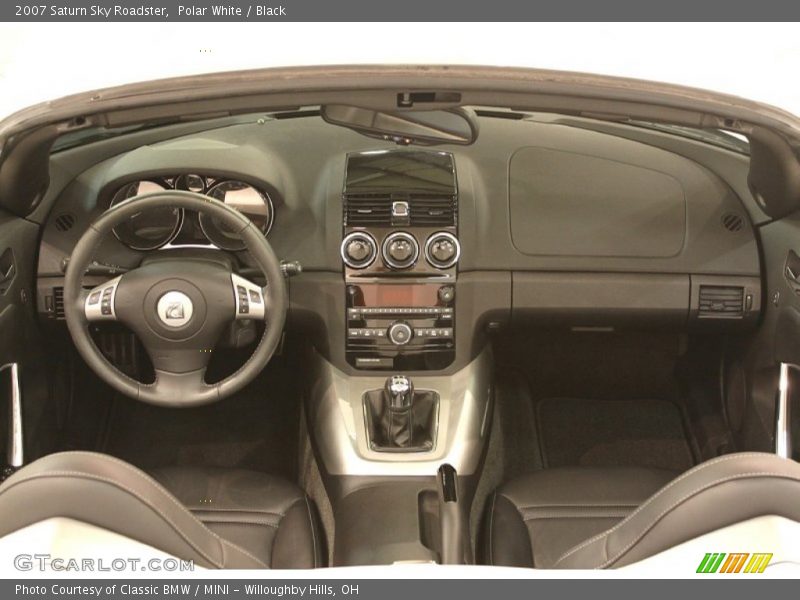 Dashboard of 2007 Sky Roadster