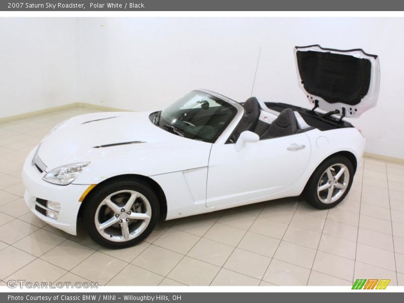 Polar White / Black 2007 Saturn Sky Roadster