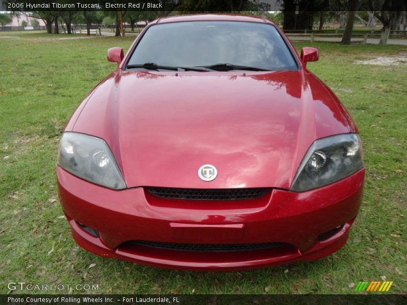 Electric Red / Black 2006 Hyundai Tiburon Tuscani