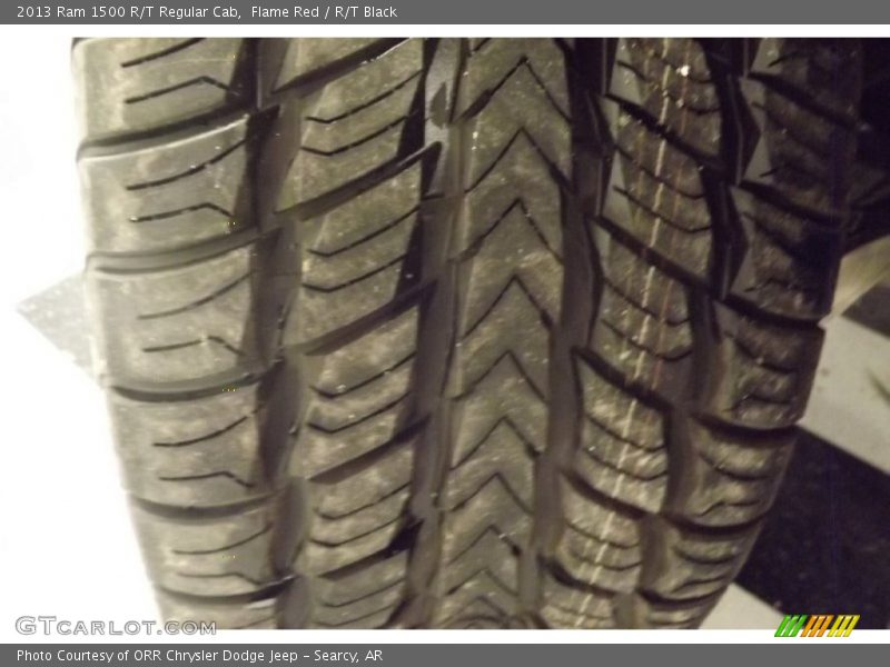 Flame Red / R/T Black 2013 Ram 1500 R/T Regular Cab