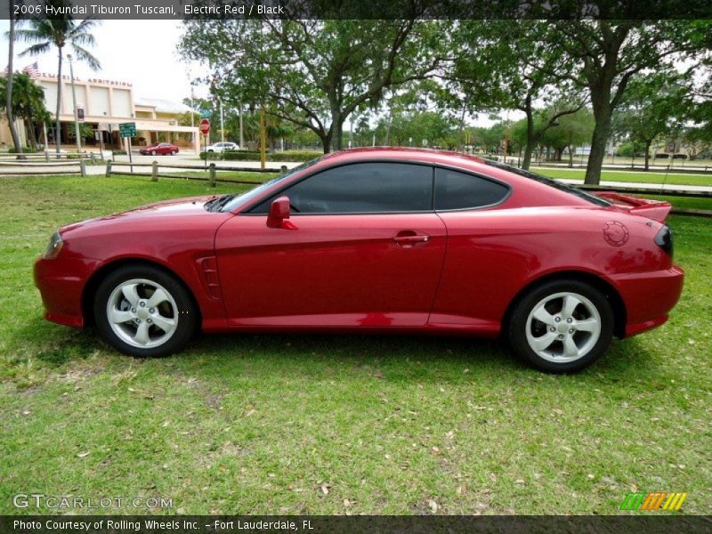 Electric Red / Black 2006 Hyundai Tiburon Tuscani