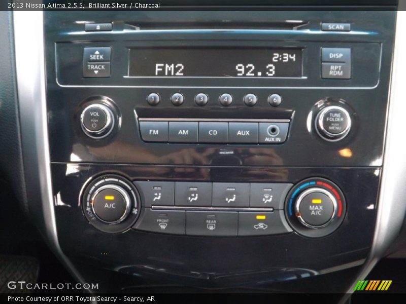 Brilliant Silver / Charcoal 2013 Nissan Altima 2.5 S