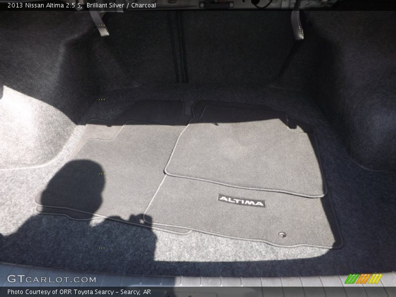 Brilliant Silver / Charcoal 2013 Nissan Altima 2.5 S