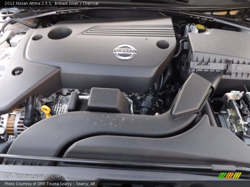 Brilliant Silver / Charcoal 2013 Nissan Altima 2.5 S