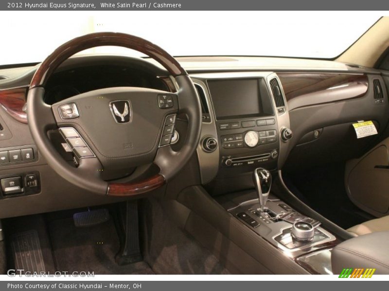 Dashboard of 2012 Equus Signature