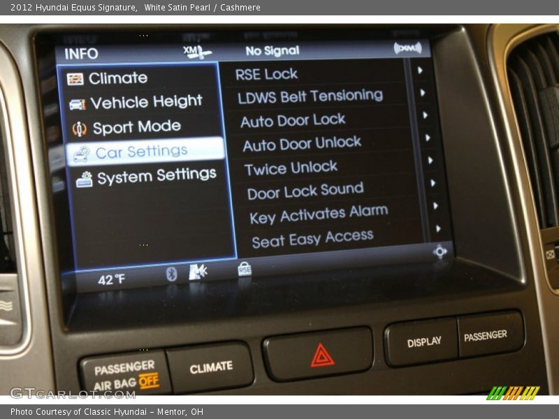 White Satin Pearl / Cashmere 2012 Hyundai Equus Signature