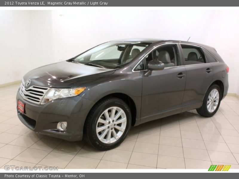Front 3/4 View of 2012 Venza LE