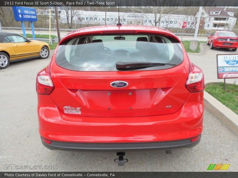 Race Red / Two-Tone Sport 2012 Ford Focus SE Sport 5-Door