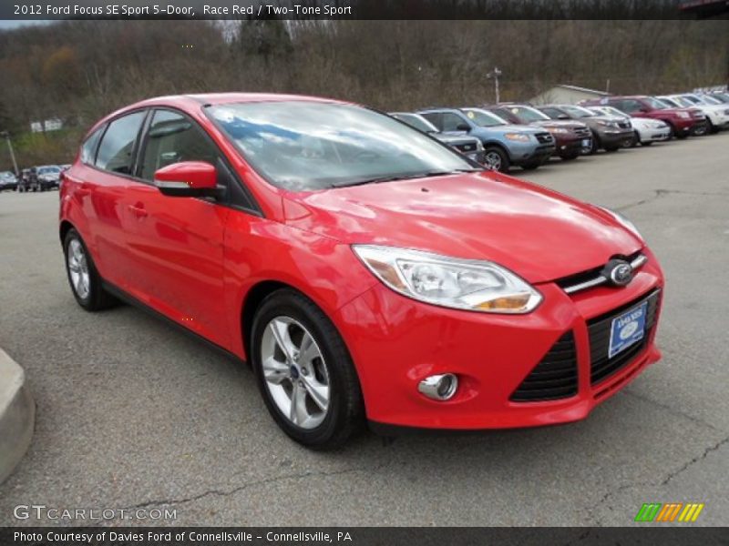 Race Red / Two-Tone Sport 2012 Ford Focus SE Sport 5-Door