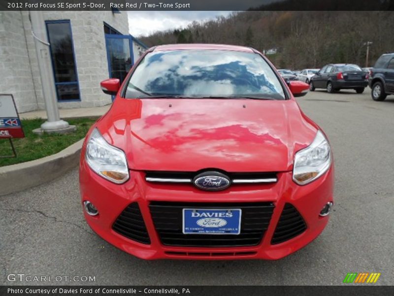 Race Red / Two-Tone Sport 2012 Ford Focus SE Sport 5-Door