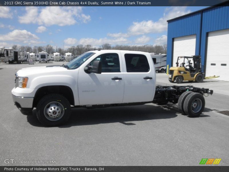 Summit White / Dark Titanium 2013 GMC Sierra 3500HD Crew Cab Chassis 4x4 Dually