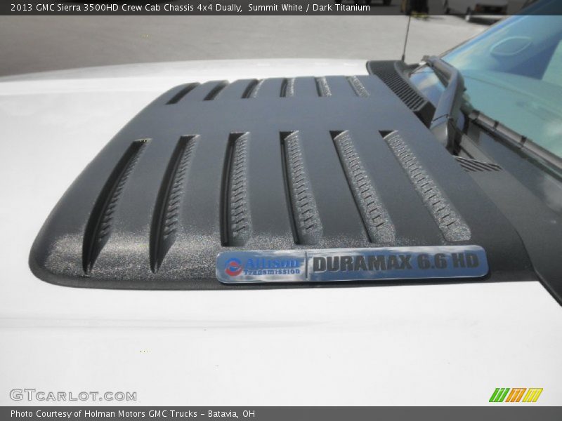 Summit White / Dark Titanium 2013 GMC Sierra 3500HD Crew Cab Chassis 4x4 Dually
