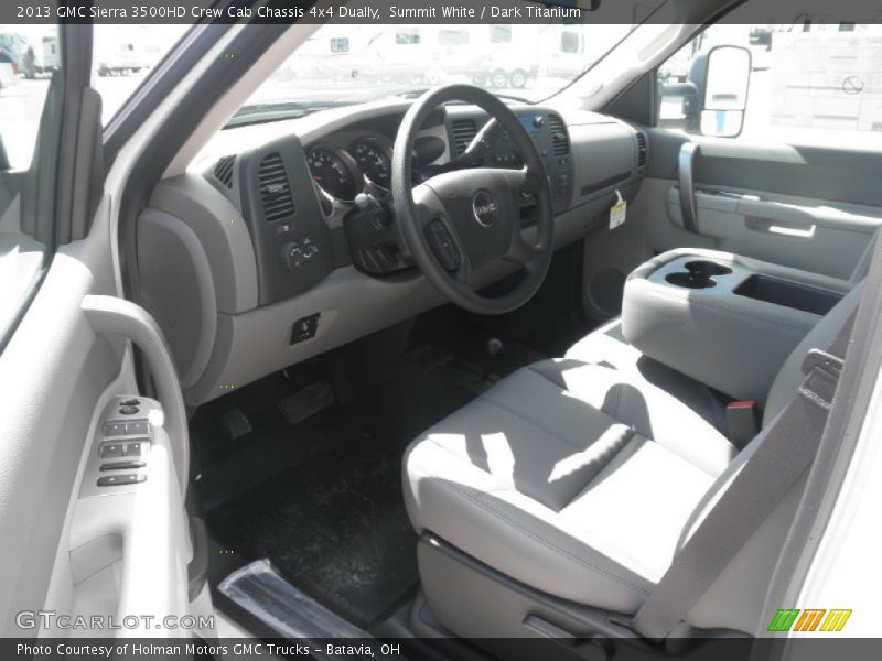 Summit White / Dark Titanium 2013 GMC Sierra 3500HD Crew Cab Chassis 4x4 Dually