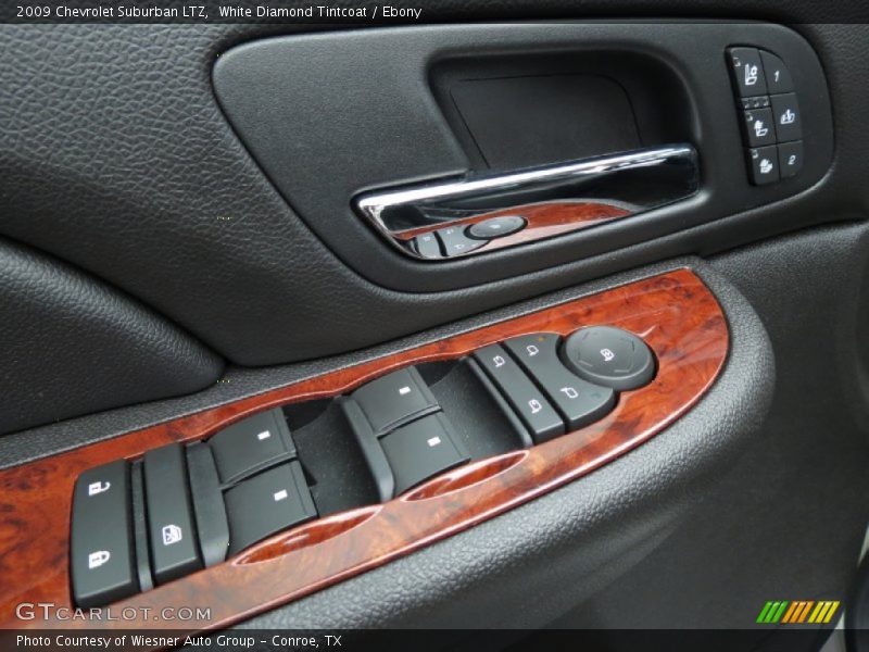 Controls of 2009 Suburban LTZ