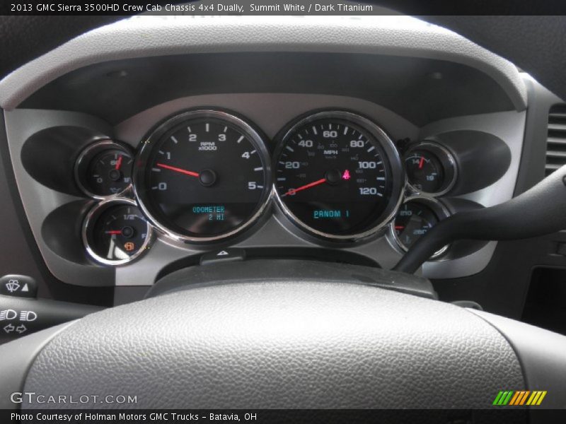 Summit White / Dark Titanium 2013 GMC Sierra 3500HD Crew Cab Chassis 4x4 Dually