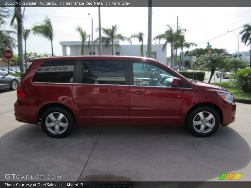 Pomegranate Red Metallic / Aero Gray 2010 Volkswagen Routan SE