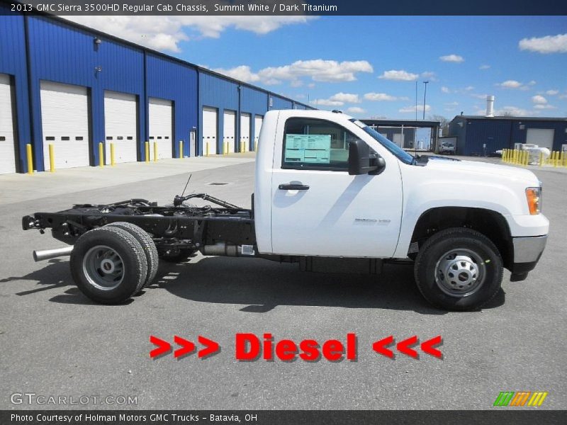 Summit White / Dark Titanium 2013 GMC Sierra 3500HD Regular Cab Chassis