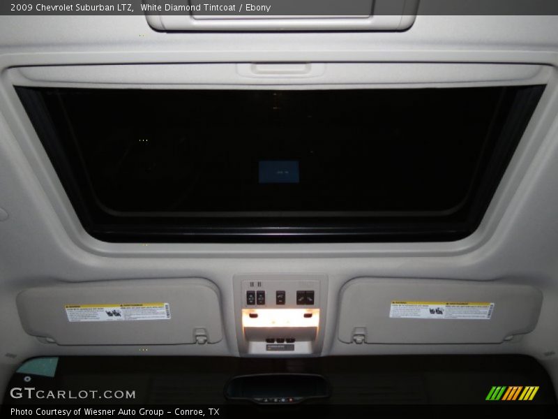 White Diamond Tintcoat / Ebony 2009 Chevrolet Suburban LTZ
