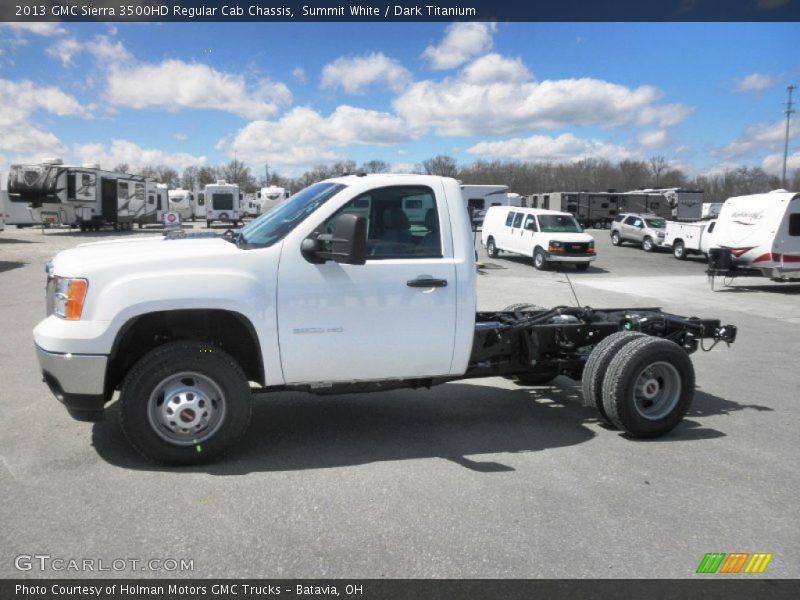 Summit White / Dark Titanium 2013 GMC Sierra 3500HD Regular Cab Chassis