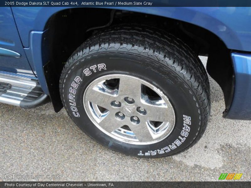 Atlantic Blue Pearl / Medium Slate Gray 2005 Dodge Dakota SLT Quad Cab 4x4