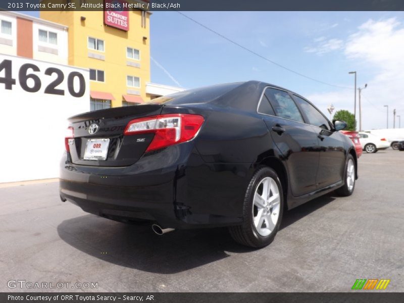 Attitude Black Metallic / Black/Ash 2013 Toyota Camry SE