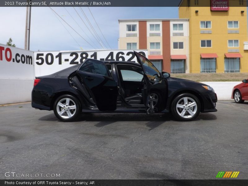 Attitude Black Metallic / Black/Ash 2013 Toyota Camry SE