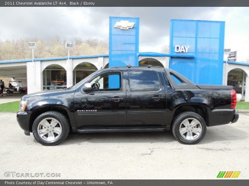Black / Ebony 2011 Chevrolet Avalanche LT 4x4