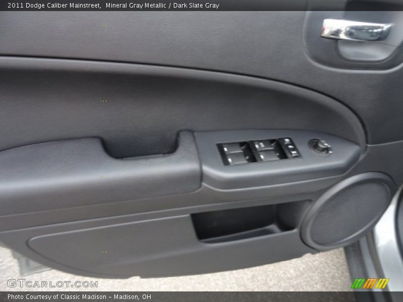 Mineral Gray Metallic / Dark Slate Gray 2011 Dodge Caliber Mainstreet