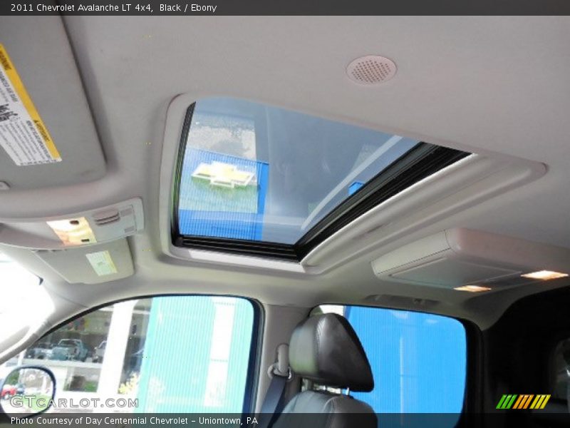 Black / Ebony 2011 Chevrolet Avalanche LT 4x4
