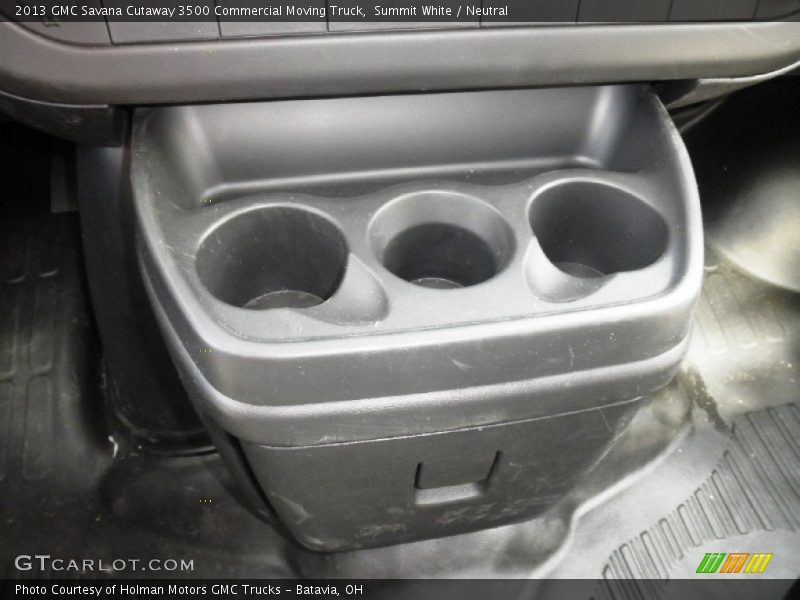 Summit White / Neutral 2013 GMC Savana Cutaway 3500 Commercial Moving Truck