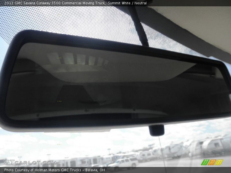 Summit White / Neutral 2013 GMC Savana Cutaway 3500 Commercial Moving Truck