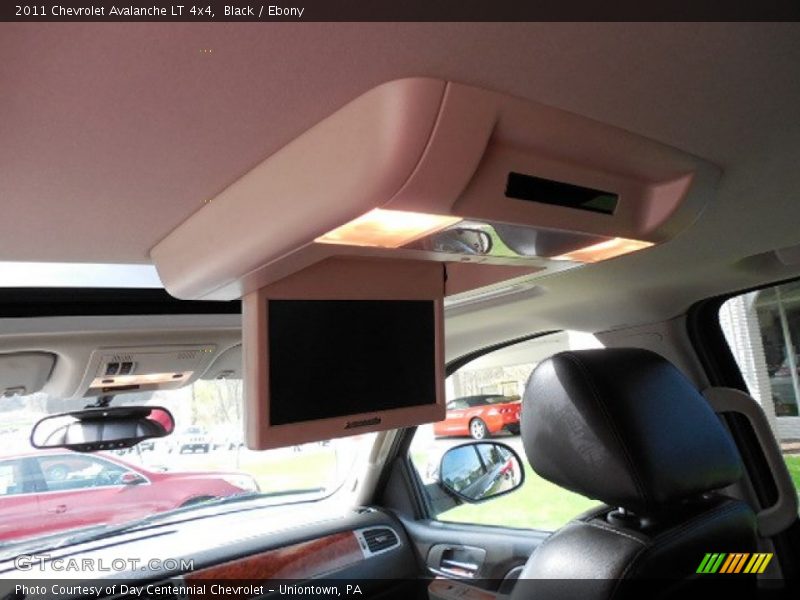 Black / Ebony 2011 Chevrolet Avalanche LT 4x4