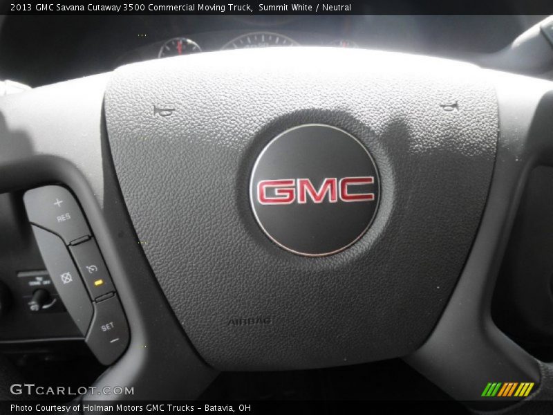 Summit White / Neutral 2013 GMC Savana Cutaway 3500 Commercial Moving Truck