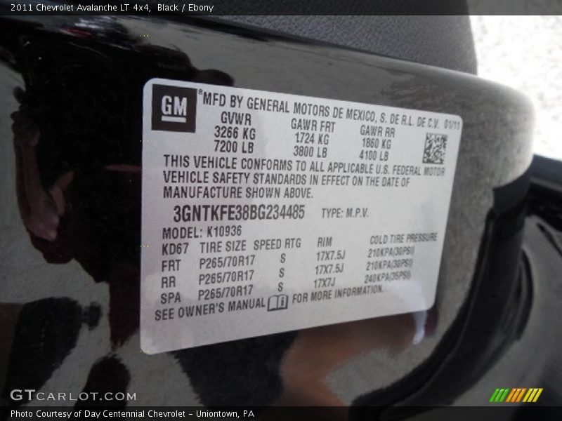 Black / Ebony 2011 Chevrolet Avalanche LT 4x4