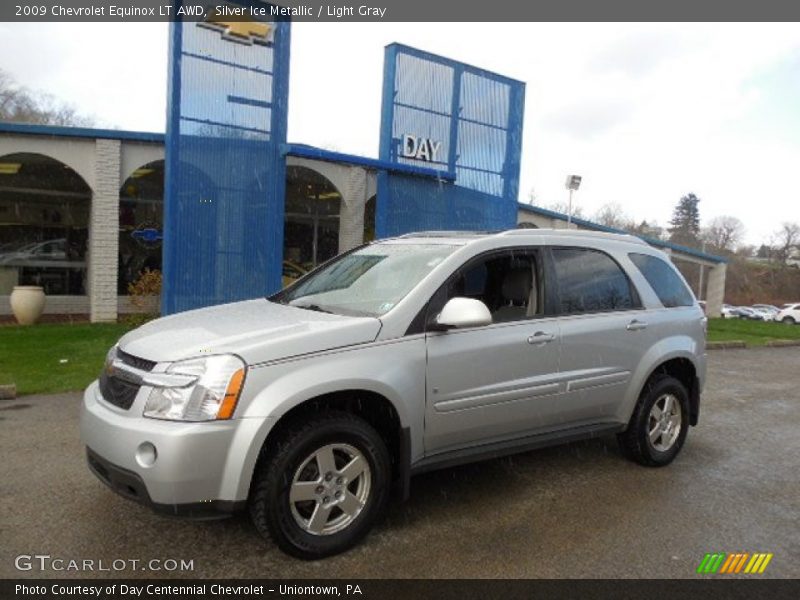 Silver Ice Metallic / Light Gray 2009 Chevrolet Equinox LT AWD