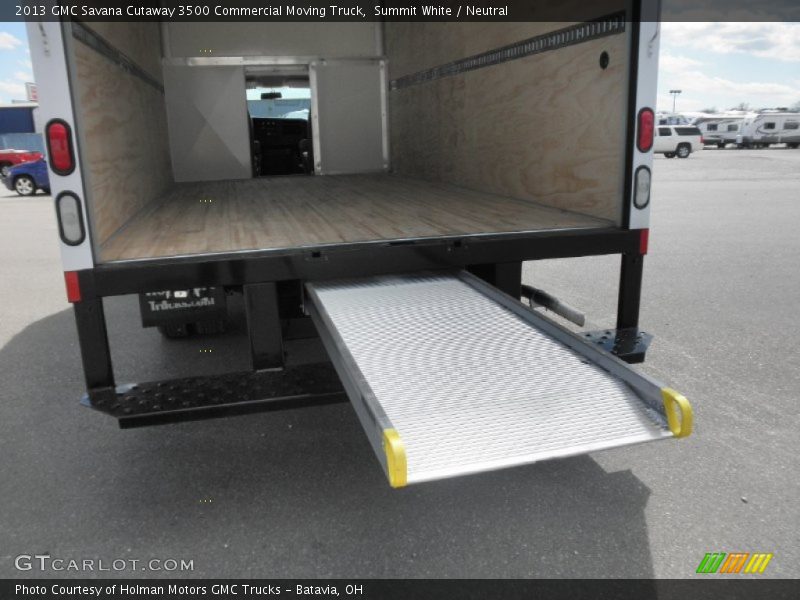 Summit White / Neutral 2013 GMC Savana Cutaway 3500 Commercial Moving Truck