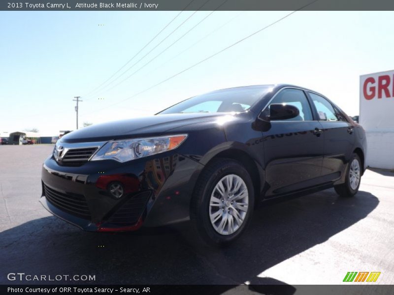 Attitude Black Metallic / Ivory 2013 Toyota Camry L