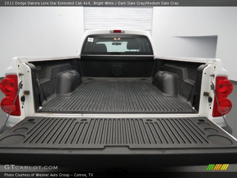 Bright White / Dark Slate Gray/Medium Slate Gray 2011 Dodge Dakota Lone Star Extended Cab 4x4