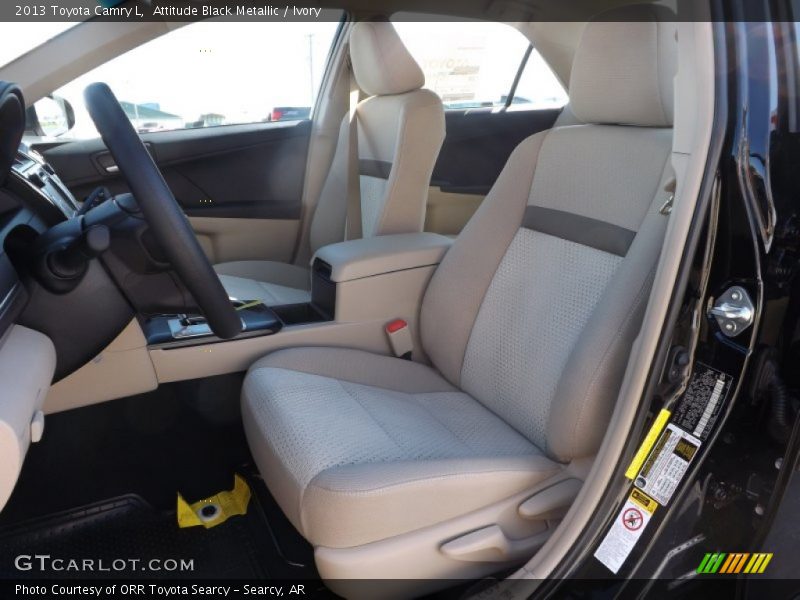 Attitude Black Metallic / Ivory 2013 Toyota Camry L
