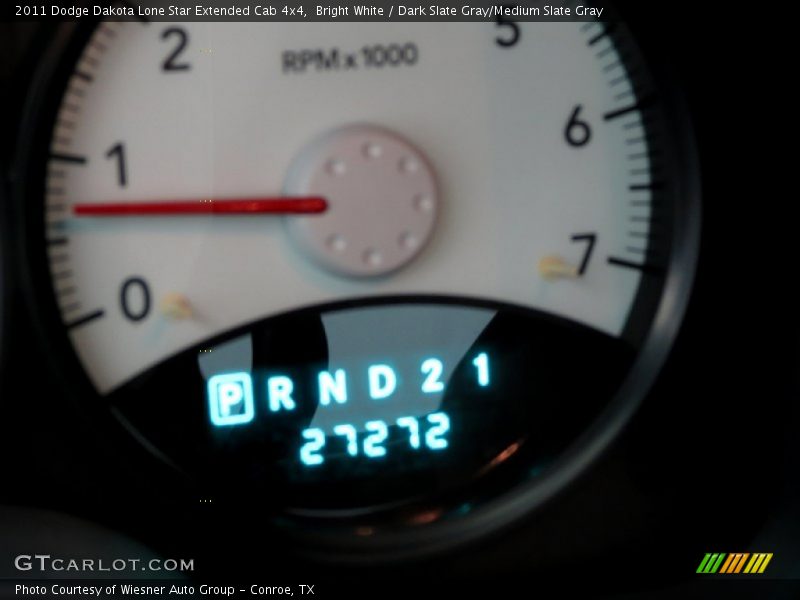 Bright White / Dark Slate Gray/Medium Slate Gray 2011 Dodge Dakota Lone Star Extended Cab 4x4