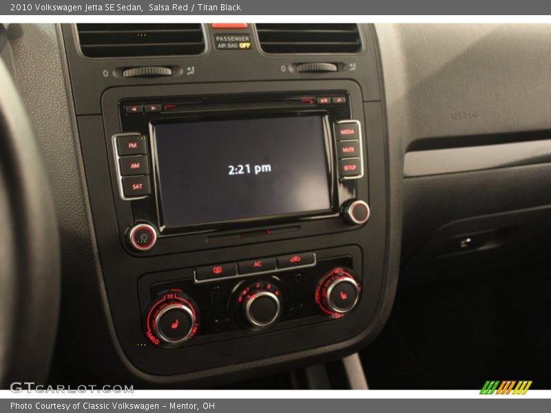 Salsa Red / Titan Black 2010 Volkswagen Jetta SE Sedan