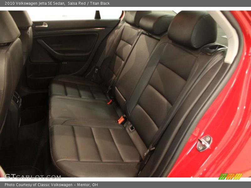 Salsa Red / Titan Black 2010 Volkswagen Jetta SE Sedan