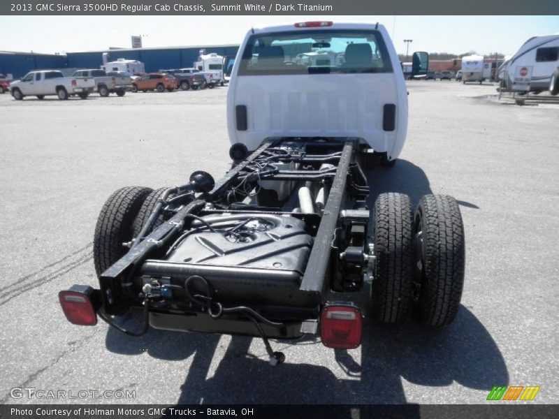 Summit White / Dark Titanium 2013 GMC Sierra 3500HD Regular Cab Chassis