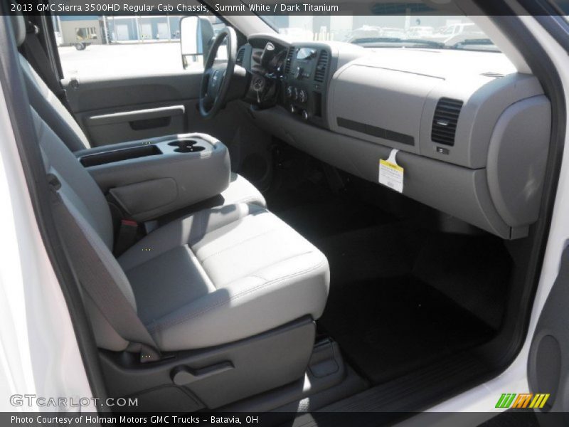 Summit White / Dark Titanium 2013 GMC Sierra 3500HD Regular Cab Chassis