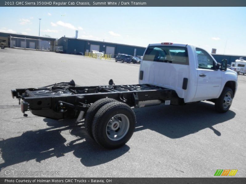 Summit White / Dark Titanium 2013 GMC Sierra 3500HD Regular Cab Chassis