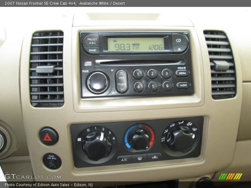 Dashboard of 2007 Frontier SE Crew Cab 4x4