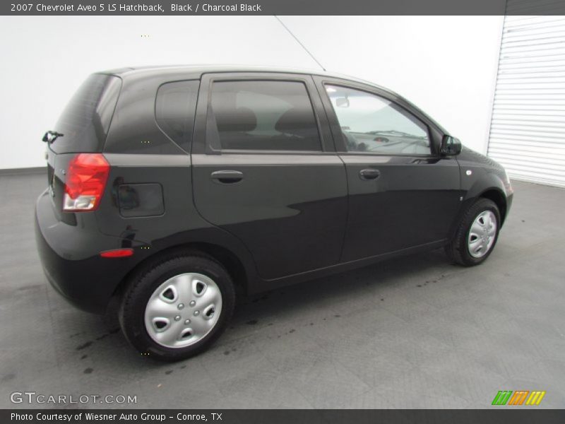 Black / Charcoal Black 2007 Chevrolet Aveo 5 LS Hatchback
