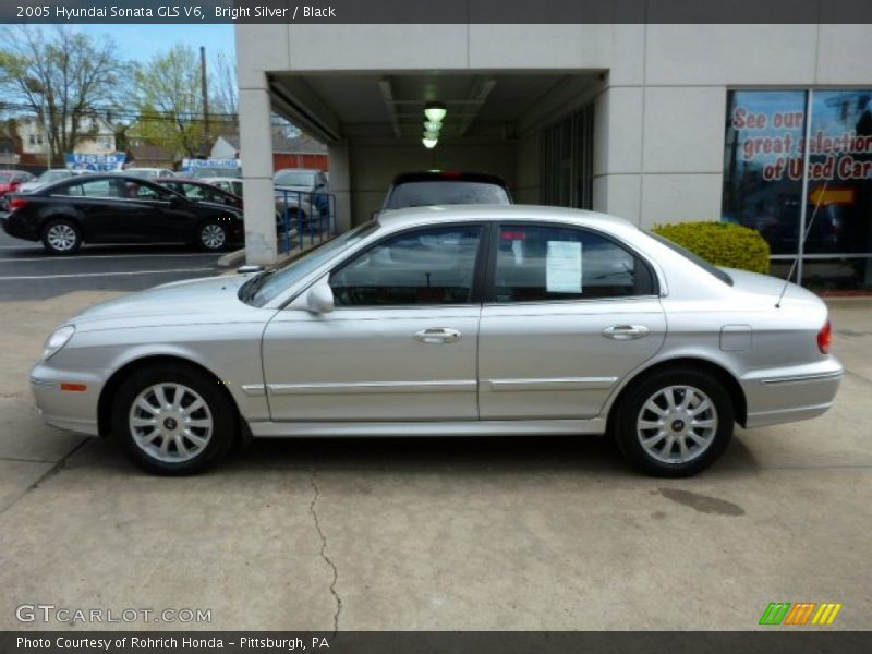 Bright Silver / Black 2005 Hyundai Sonata GLS V6