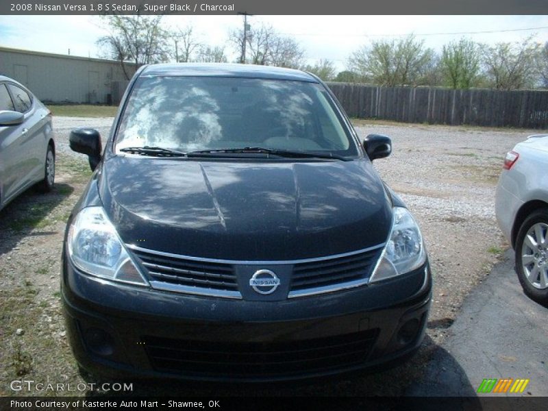 Super Black / Charcoal 2008 Nissan Versa 1.8 S Sedan