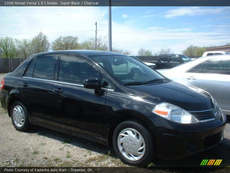 Super Black / Charcoal 2008 Nissan Versa 1.8 S Sedan